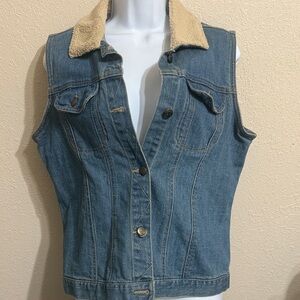 Bit & Bridle Denim Vest with Sherpa Collar